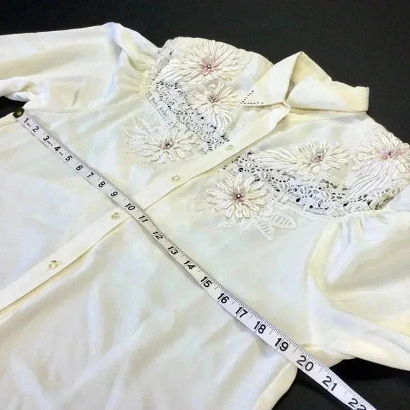 Mode More Womens Ivory Floral Lace Long SLeeve Sheer Blouse Size Large - Picture 9 of 12